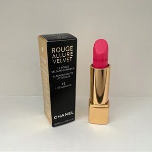CHANEL Rouge Allure Velvet Lipstick - Vibrant Pink
